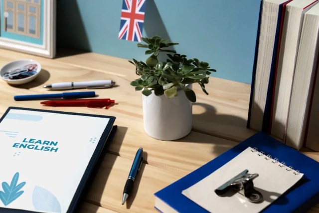 cefr-english-level English learning materials supporting CEFR English levels and student language development.