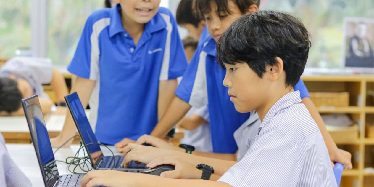 Keeping kids safe online. Guide for parent