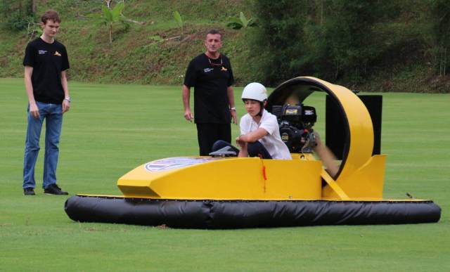 students-driving-the-school-hovercraft St. Andrews Green Valley students driving the school’s hovercraft during a science experimenting class