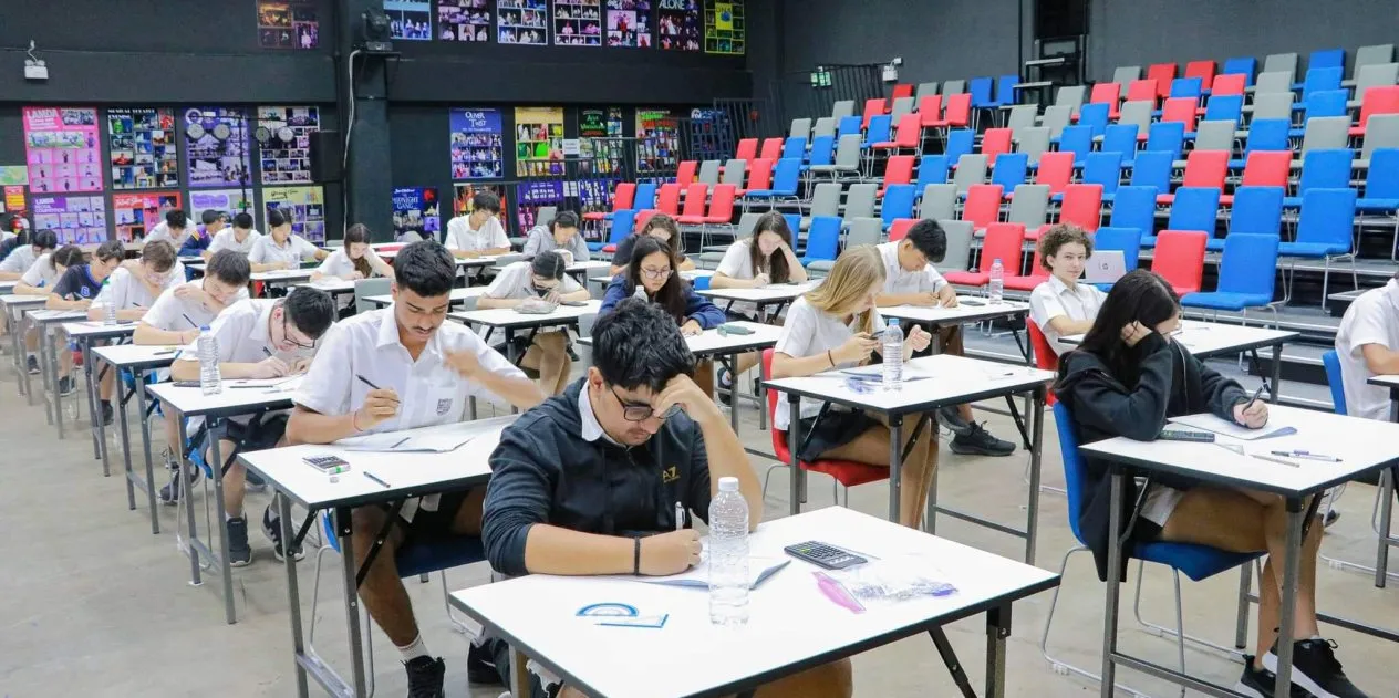 IGCSE VS IB