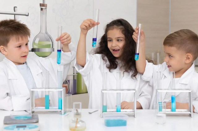 one-of-factors-to-consider-when-choosing-a-school-is-facilities One of factors to consider when choosing a school is facilities.